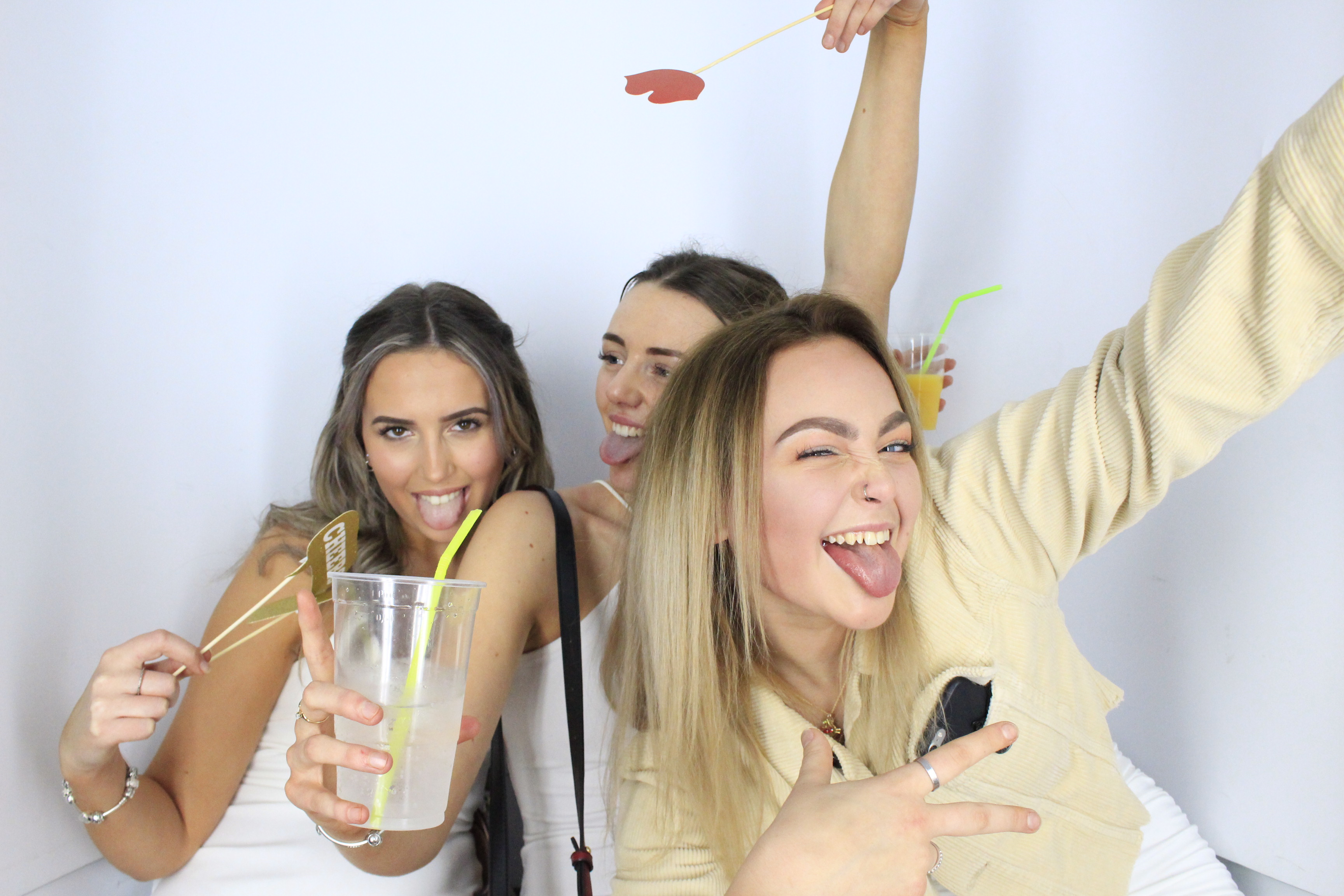 Issy & Alice's 18th Birthday Party | View more photos from the event at gallery.myphotoboothexperience.co.uk/u/MyPhotoBoothExperienceLtd/Issy-Alices-18th-Birthday-Party